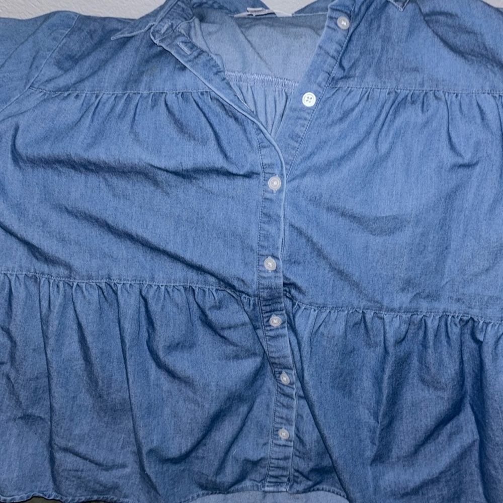 Time and Tru women’s denim style blouse sz large